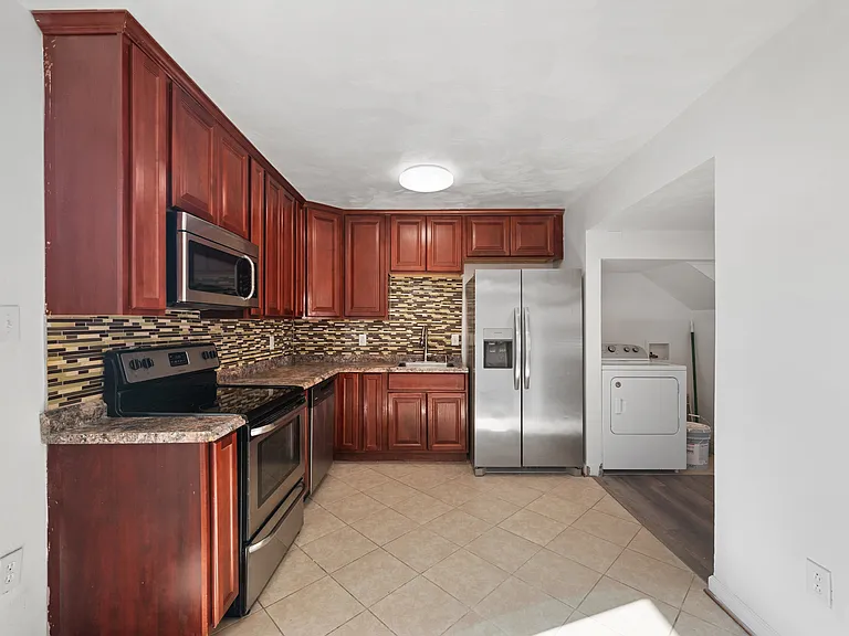 5831 E Hastings Arch #1 — Photo 5
