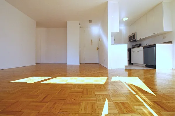 Rented by Corcoran | media 33