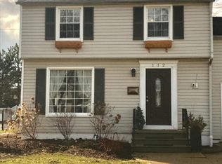 112 Inwood Blvd, Avon Lake, OH