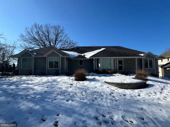 2005 Great Oaks Dr, Burnsville, MN 55337