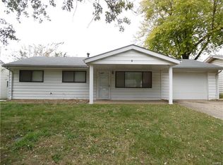 8837 Parkdale Dr, Caseyville, IL