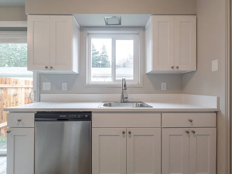 Briarwood Townhomes — Photo 1