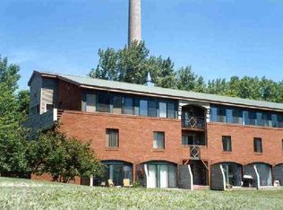 100 W Canal St APT 38, Winooski, VT 05404