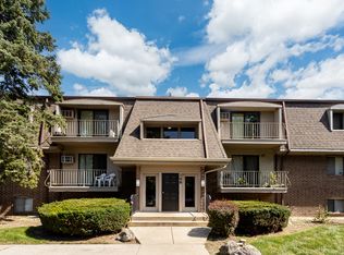 148 E Bailey Rd APT L, Naperville, IL 60565