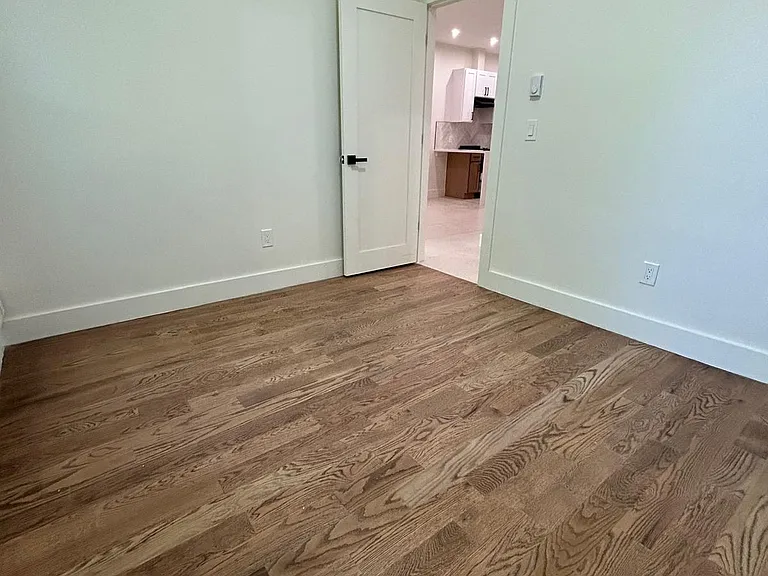 11 School St #4 — Photo 4