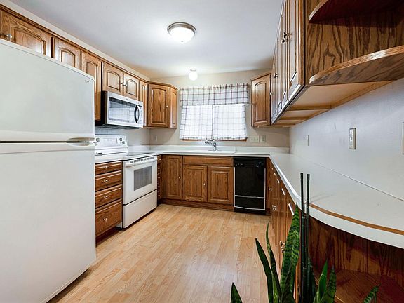 5th image of 6360 South 20th STREET