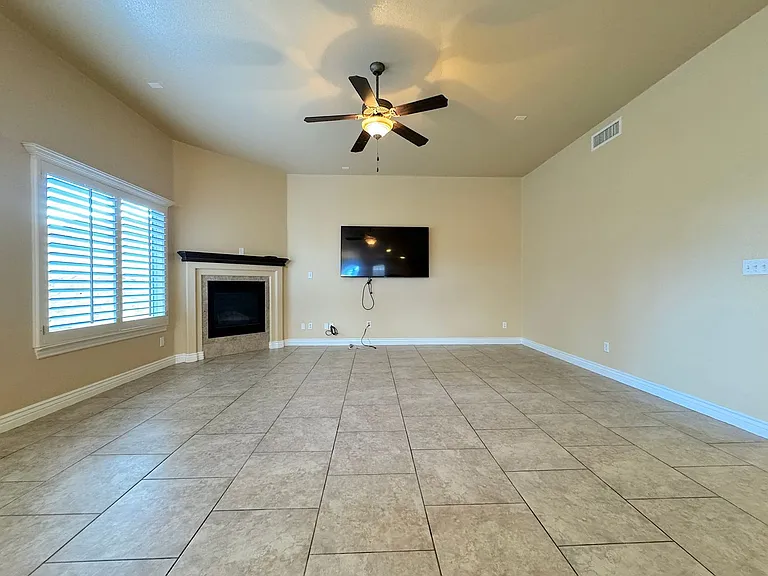 11629 Saint Martin Way — Photo 6