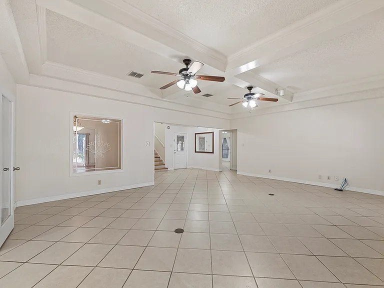 9622 Oak Springs Dr — Photo 9
