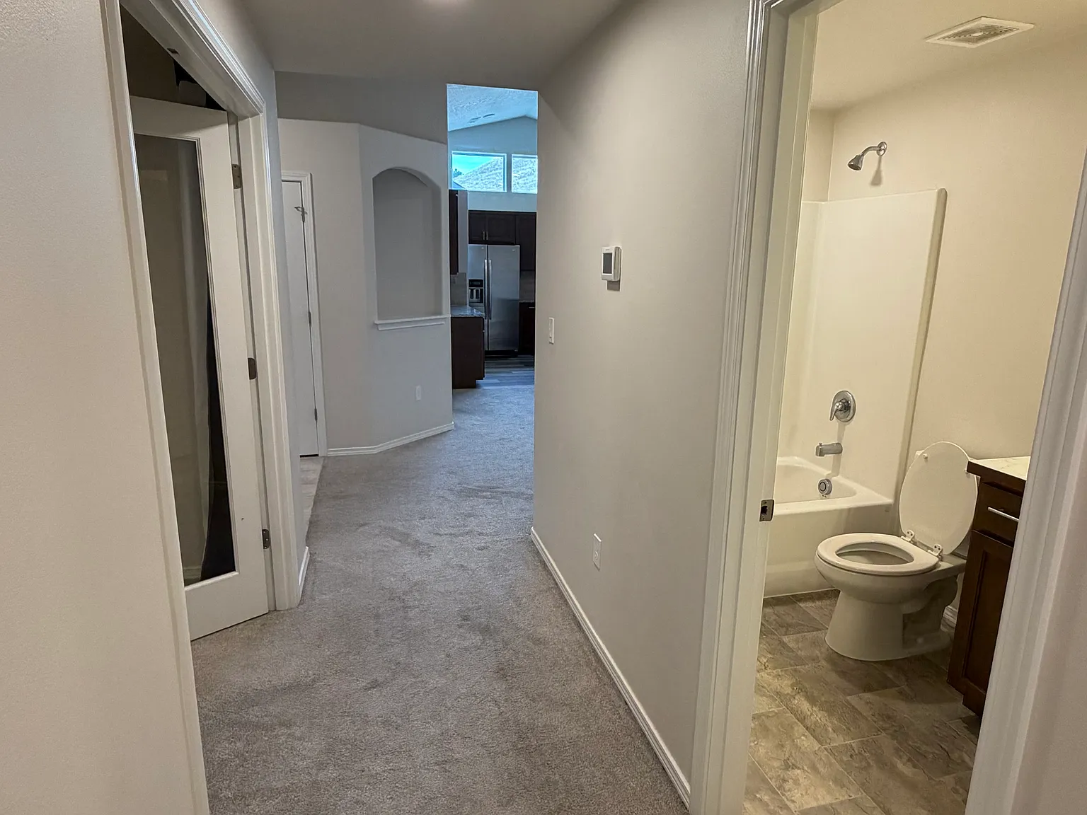 3 bed, 1805 sqft, $2,650 — Photo 4