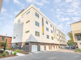 455 Tailoff Ln #401, Sacramento, CA 95818