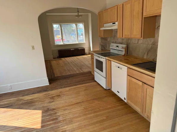 215 N High St, Lewistown, MT 59457