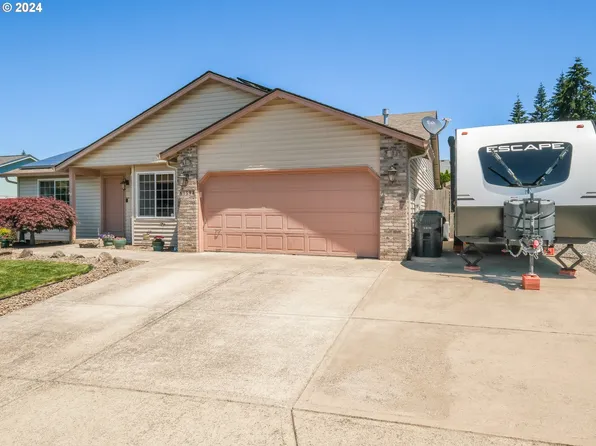 11594 Dahlia Ter, Oregon City, OR 97045