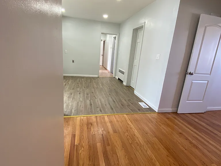 336 Scranton Ave #1 — Photo 34