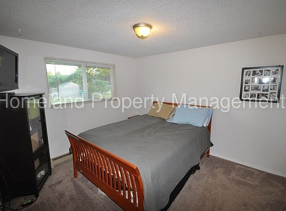 5th image of 14606 E 16th Ave