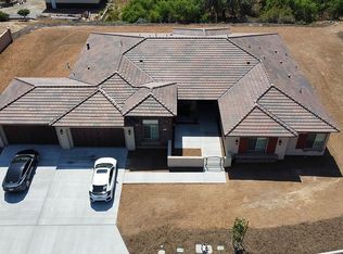 16035 Cresta Verde Dr, Riverside, CA 92504