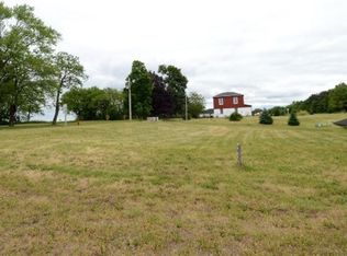 106 Haskall Ct, Mazomanie, WI 53560