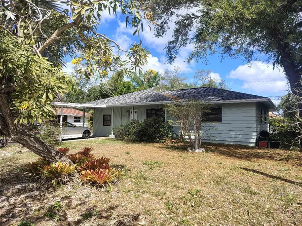 2617 Sydelle St, Sarasota, FL 34237