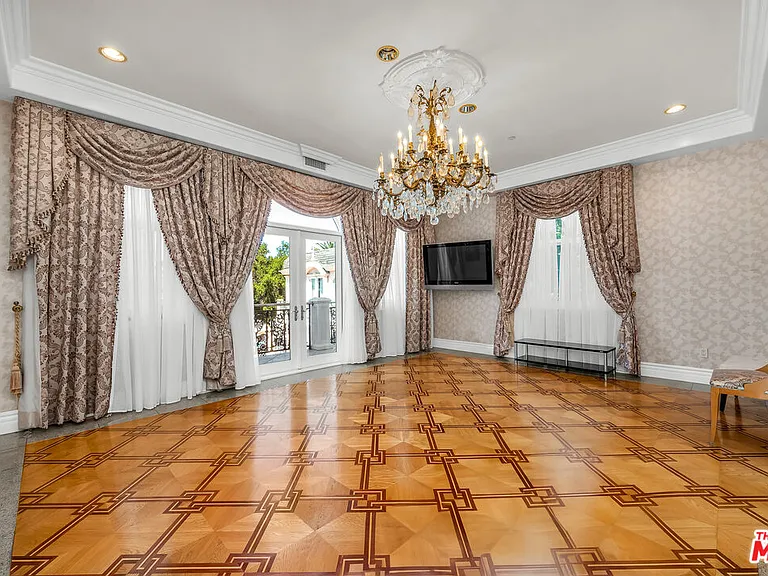 11244 Briarcliff Ln — Photo 22