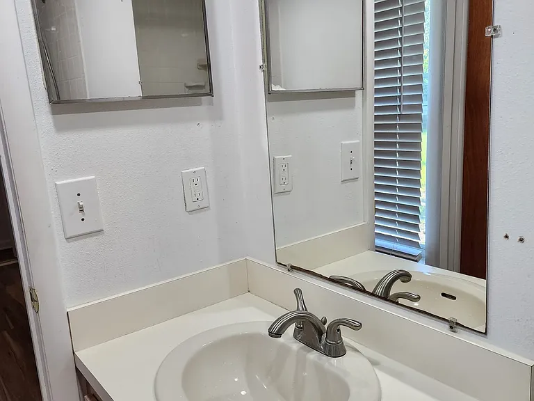 14532 Knoll Ridge Dr — Photo 27