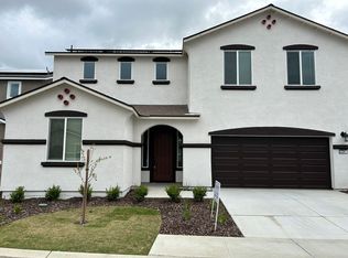 2226 S Vista St, Visalia, CA