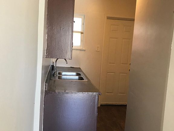 5th image of 1442 Gardenia Ave #A