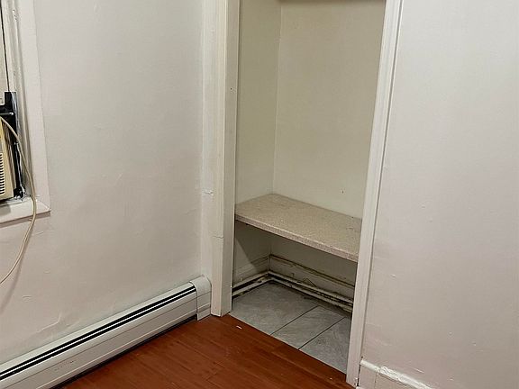 5th image of 18 Graham St