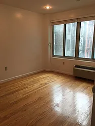 Rented by Kinyu Realty