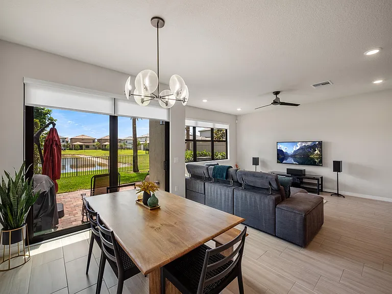 4802 San Fratello Cir #1 — Photo 3