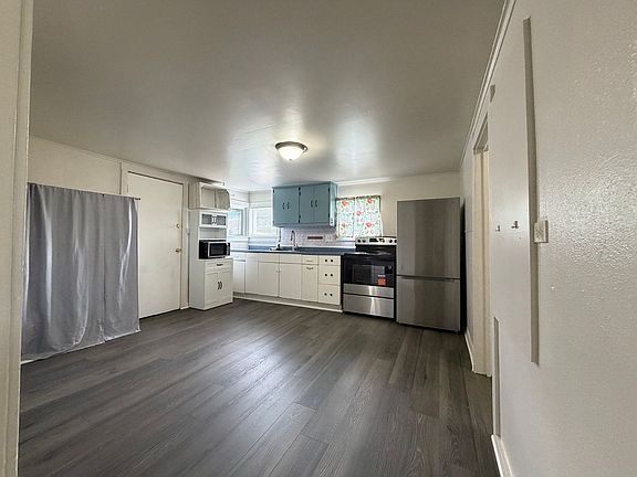 4th image of 785 Park Hill Ln