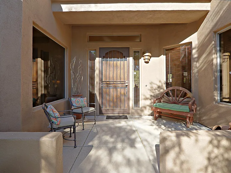 6894 E Thirsty Cactus Ln — Photo 4