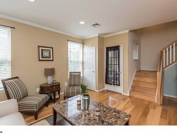 5th image of 12 Brewerytown Ct