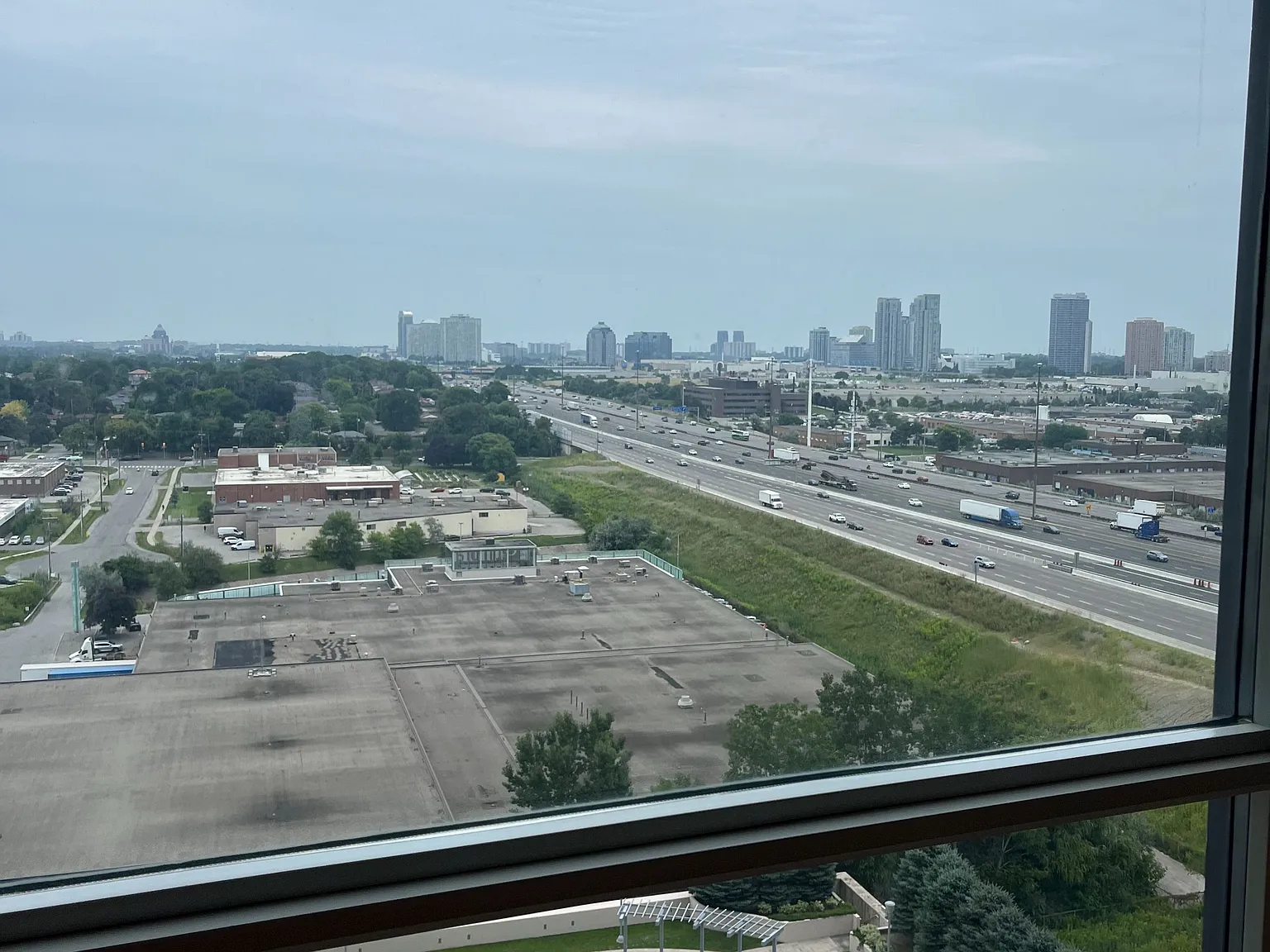 1 bed, $2,050 — Photo 3