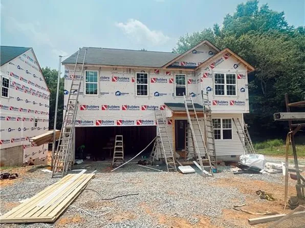 3628 Yadkinville Rd, Winston Salem, NC 27106