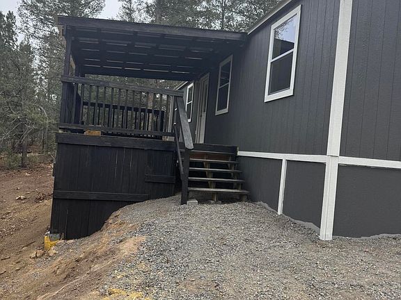 3rd image of 142 Sierra Vista Dr