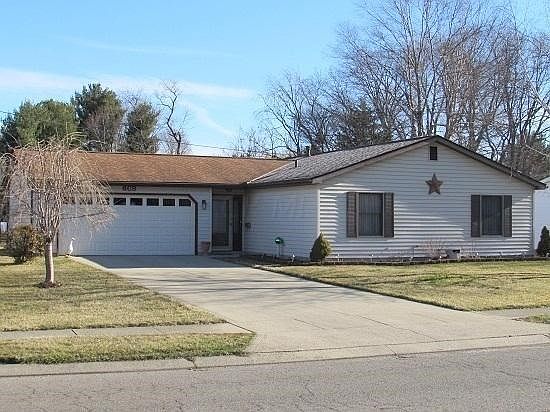 1st image of 668 Moull St