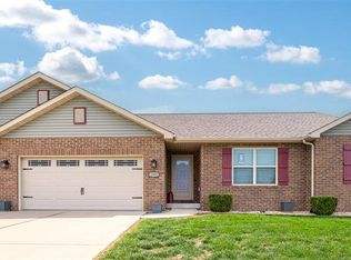 1201 Pisa Dr, Caseyville, IL