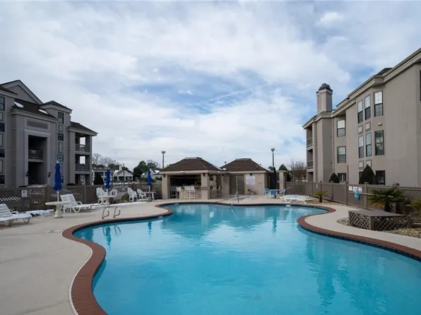 423 Harbour Point, Virginia Beach, VA 23451