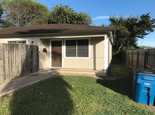 202 Burnet St, Pt Lavaca, TX 77979