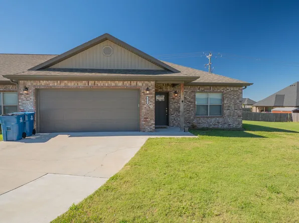 1735 Booker Cir, Pea Ridge, AR 72751