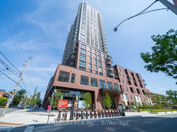 10 Oak St, Toronto, ON
