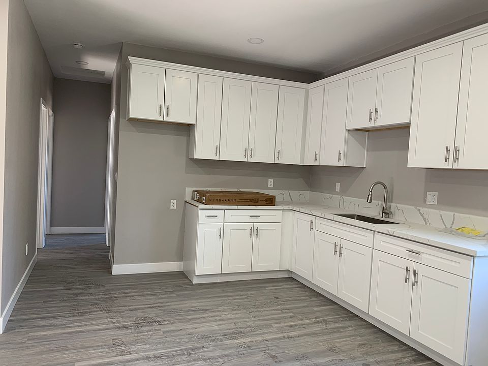 1st image of 5220 Kalmia St #1/2