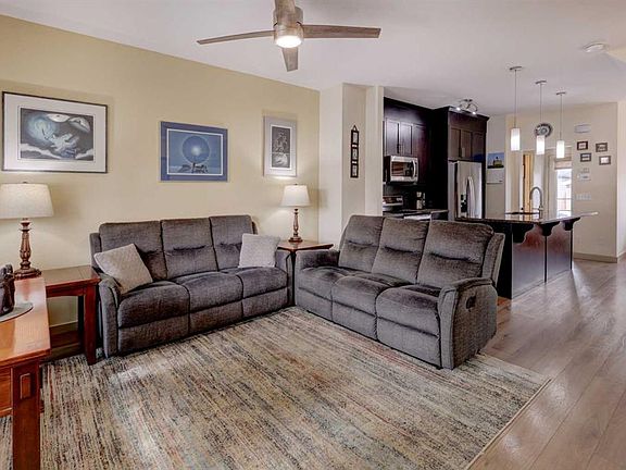 4th image of 380 S Skyview Ranch Rd NE