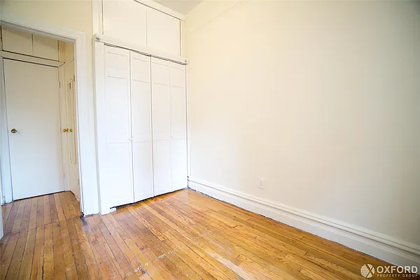 Rented by Oxford Property Group | media 50