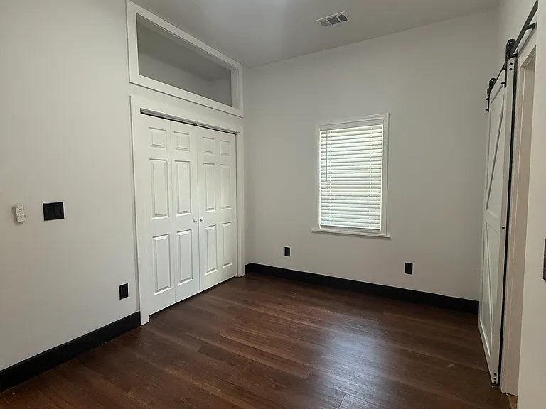 1073 Harwell St NW — Photo 30