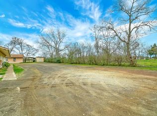 416 N Short St, Madisonville, TX 77864