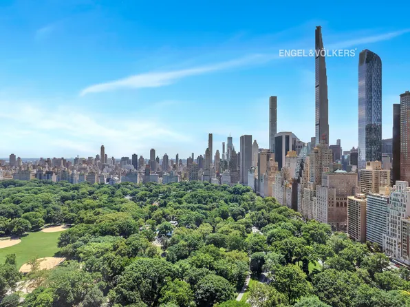 15 Central Park West image 6 of 22