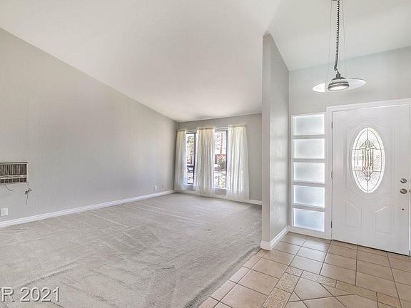 5th image of 4302 Chrysalis Dr