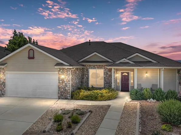 1317 Scarlet Oak Dr, Tehachapi, CA 93561