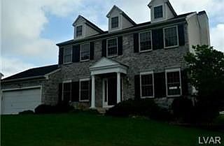 2nd image of 4209 Foxwood Cir
