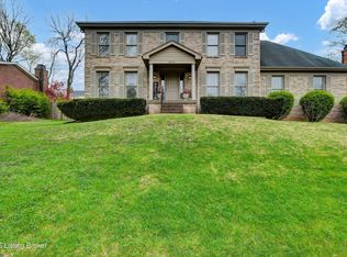 8312 Lacevine Rd, Louisville, KY 40220